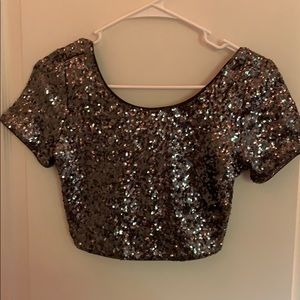 Forever 21 sequent crop top